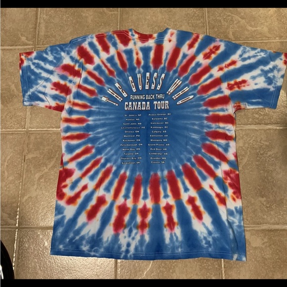 2001 Vintage The Guess Who Tour Shirt - Picture 4 of 5